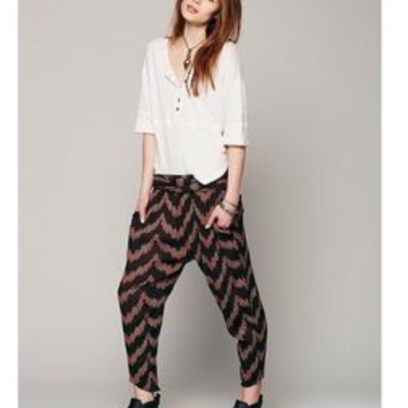 Free People Got me Twisted Harlem Printed Boho Pants Size Small - Picture 1 of 15